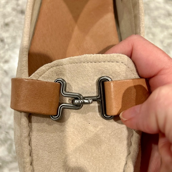 SZ 8 UGG Aven cream suede driving loafers - Picture 8 of 9